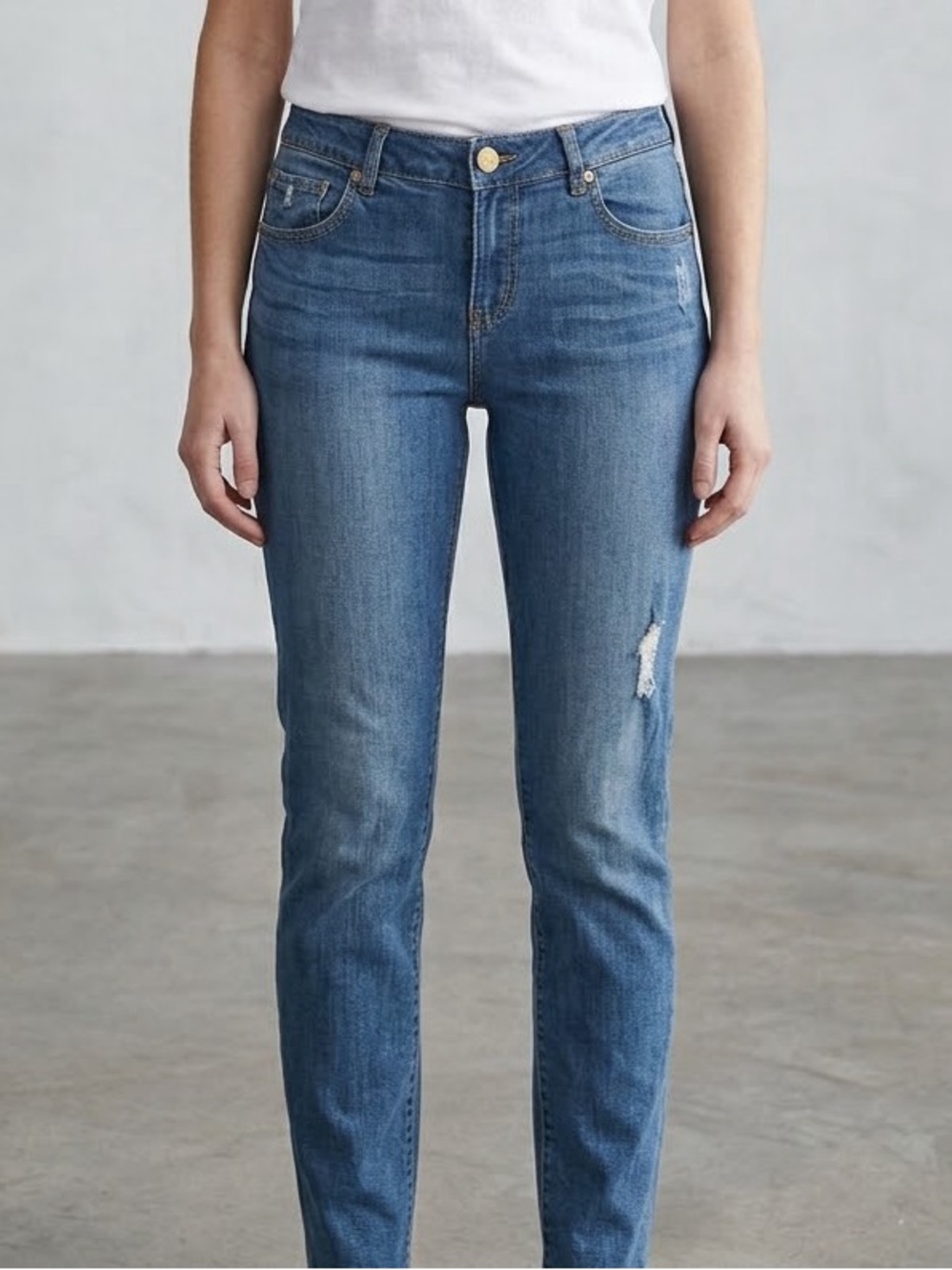 CAbi "Slim Boyfriend" Distressed Medium Wash Jeans Size 8 Style 5165